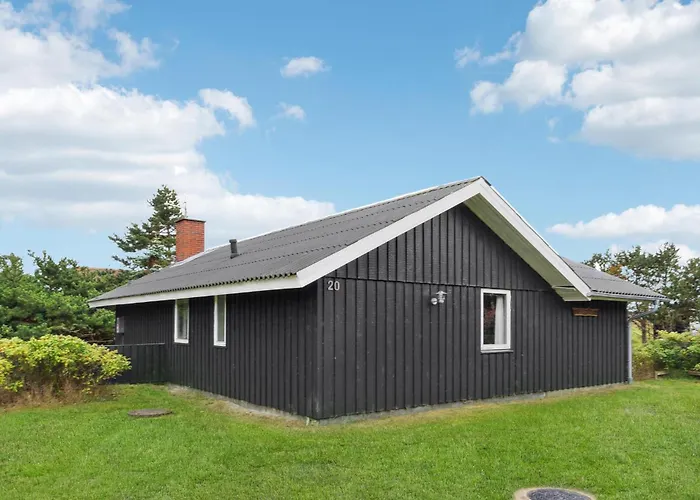 別荘 Three-bedroom In Hvide Sande Bjerregård